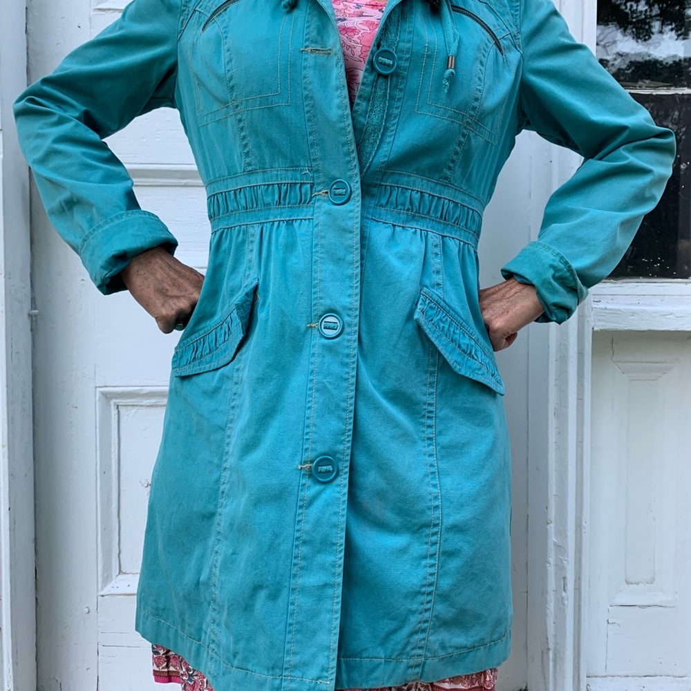 Size medium tulle dress/coat